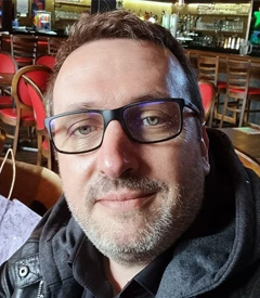 加拿大婚恋网男士图片