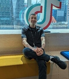 美国婚恋网男士图片