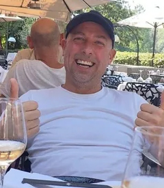 荷兰婚恋网男士图片