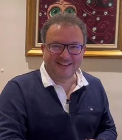 荷兰交友网男士图片