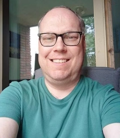 荷兰婚恋网男士图片