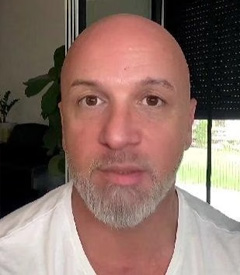 荷兰婚恋网男士图片