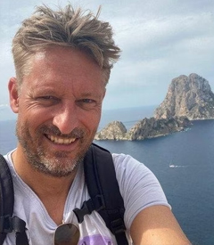 荷兰交友网男士图片