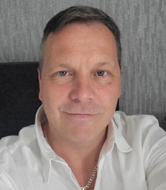 英国婚恋网男士图片