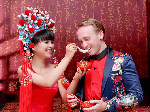 跨国交友成功案例